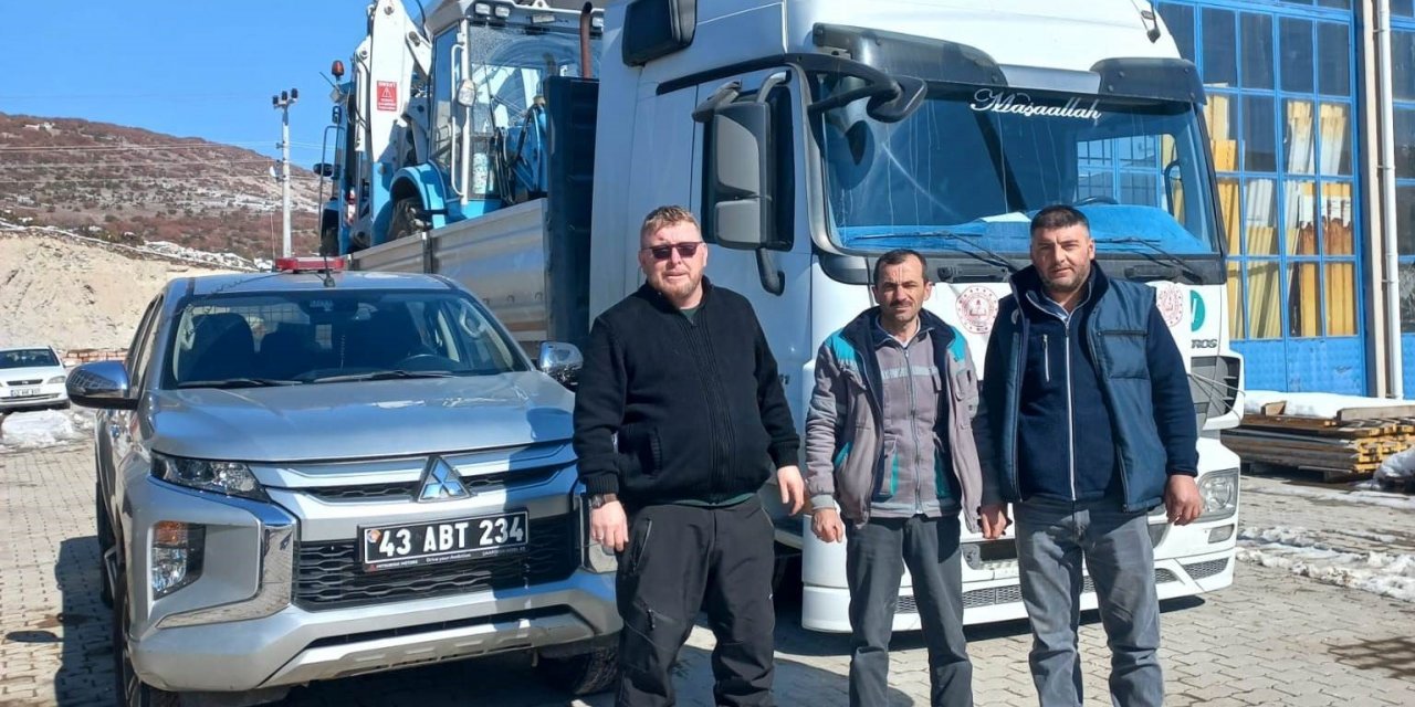 Kütahya OBM’den deprem bölgesine ilave iş makinesi sevkiyatı