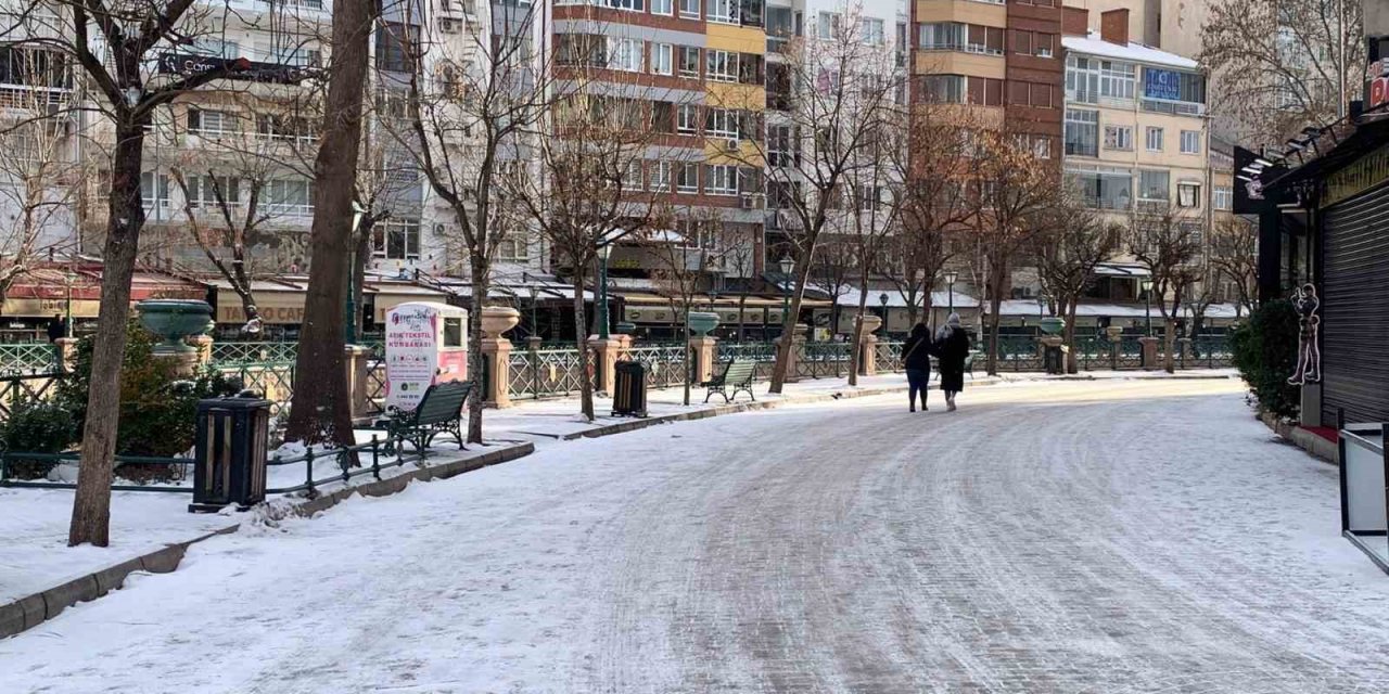 Eskişehir’de kar yağışı devam edecek