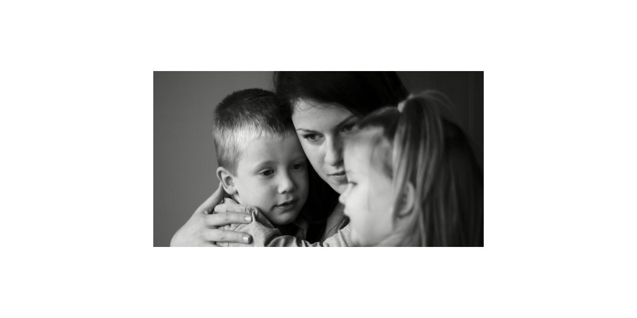 Uzm. Psk. Eriki, “Korkularını konuşurken çocuğunuza sarılın”