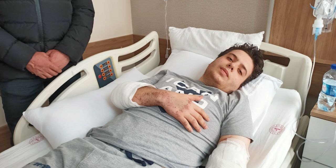 Ailesinden geriye bir tek o kaldı: Sol kolunu kaybeden Alperen’den sevindiren haber