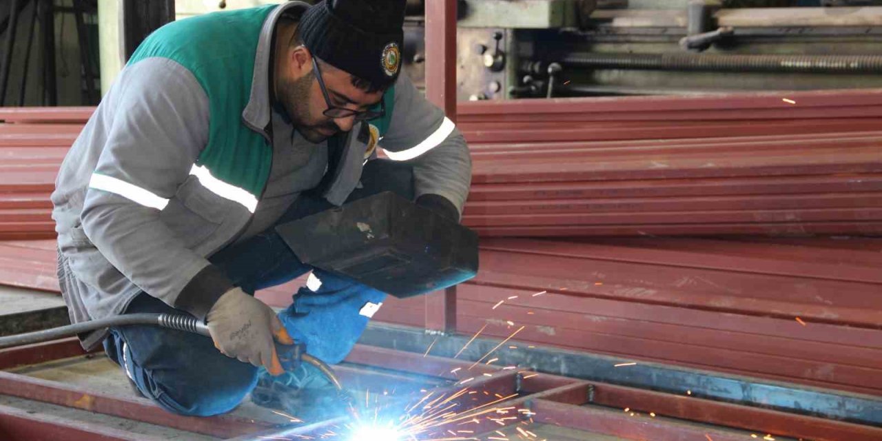 Yangınla mücadelenin kahramanları afet bölgesi için seferberlik başlattı