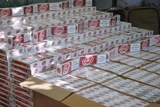 25 bin paket kaçak sigara ele geçirildi