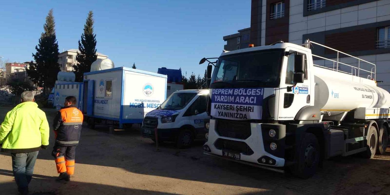 Melikgazi’den depremzedelere ‘mobil yardım’