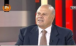 Taraf'ı beğenmiyor Habertürk ise pırasa gibi!