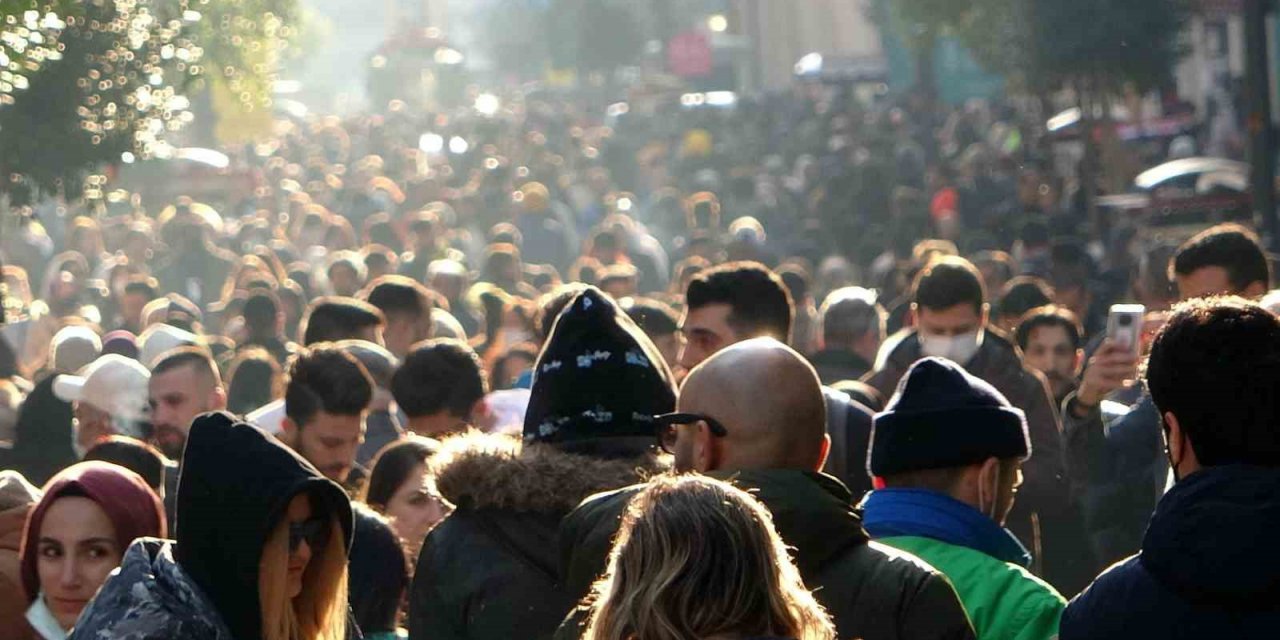 Türkiye’de kadınlar daha mutlu