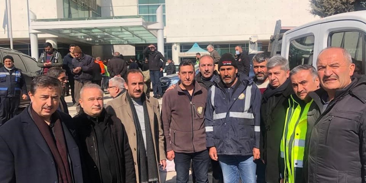 Başkan Özkan Altun deprem bölgesinde