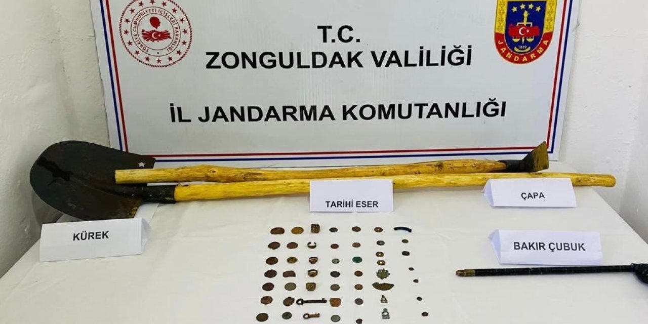 Kaçak kazı yaparken suçüstü yakalandılar