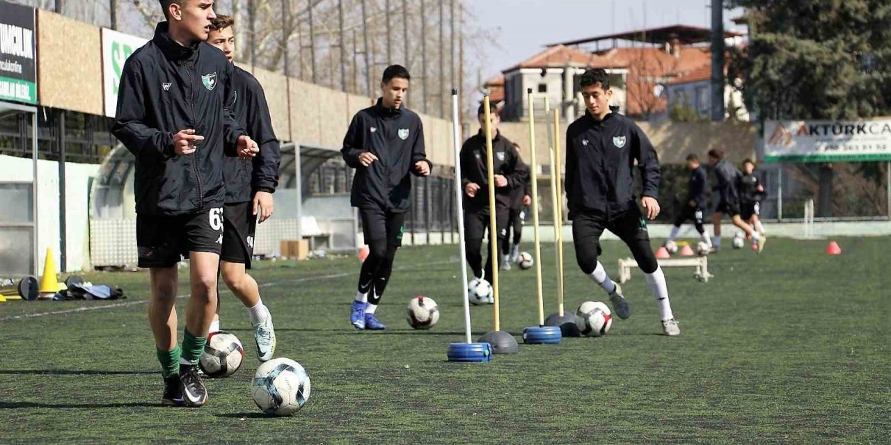 Denizlispor U15’de Türkiye şampiyonasını hedefliyor