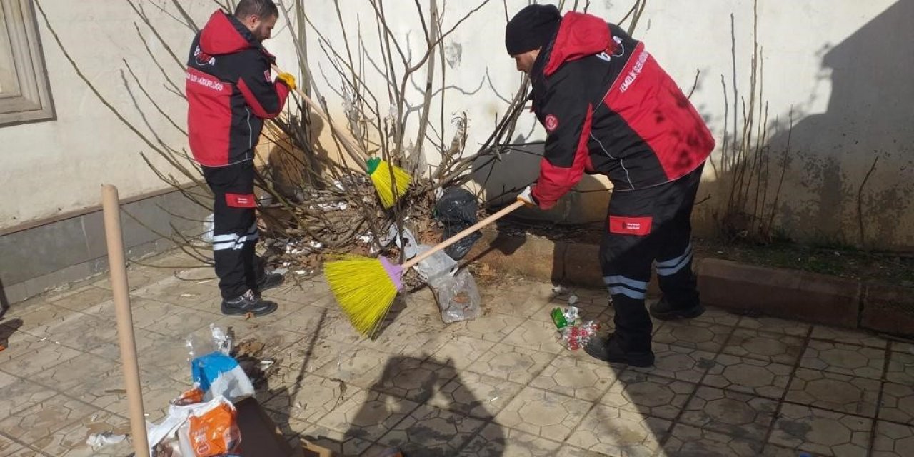 Ümraniye Belediyesi’nden deprem bölgesine temizlik desteği
