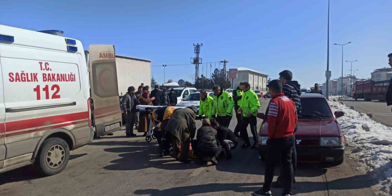 Karaman’da otomobilin çarptığı kadın yaralandı