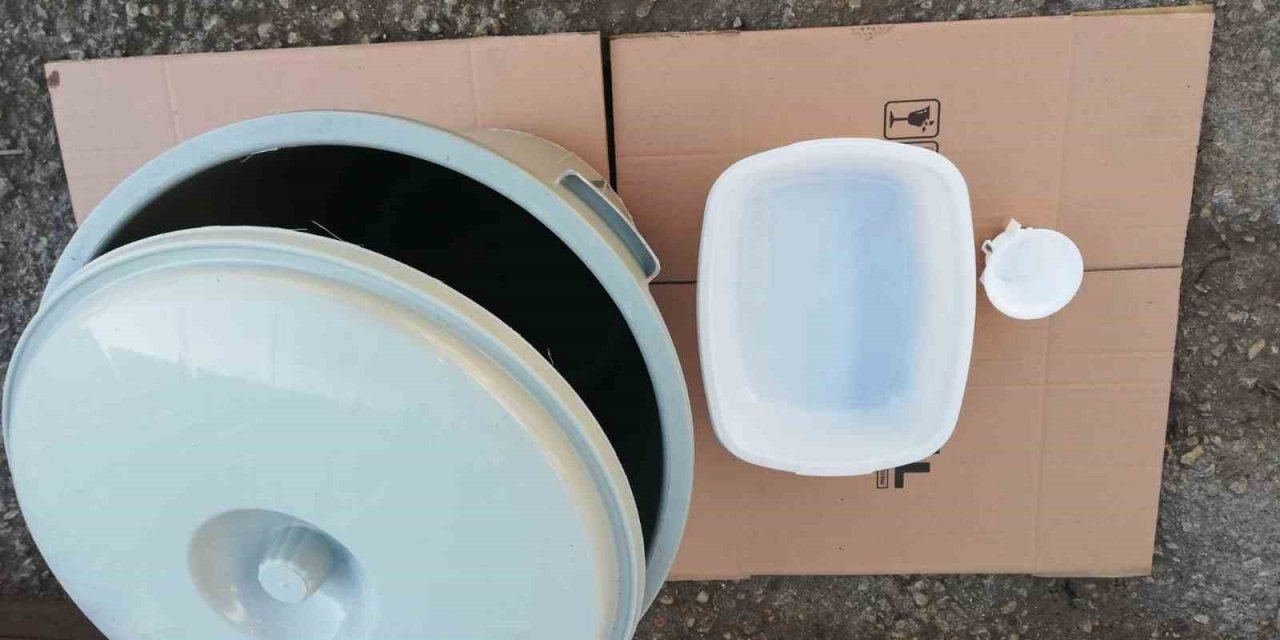 Depremzedeler için "seyyar tuvalet" üretimine başlanıldı