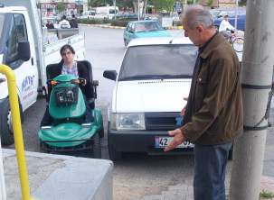 Engellilerden hatalı parklara tepki