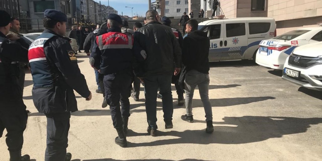 Eskişehir’de 11 bin 398 paket kaçak sigara ele geçirildi