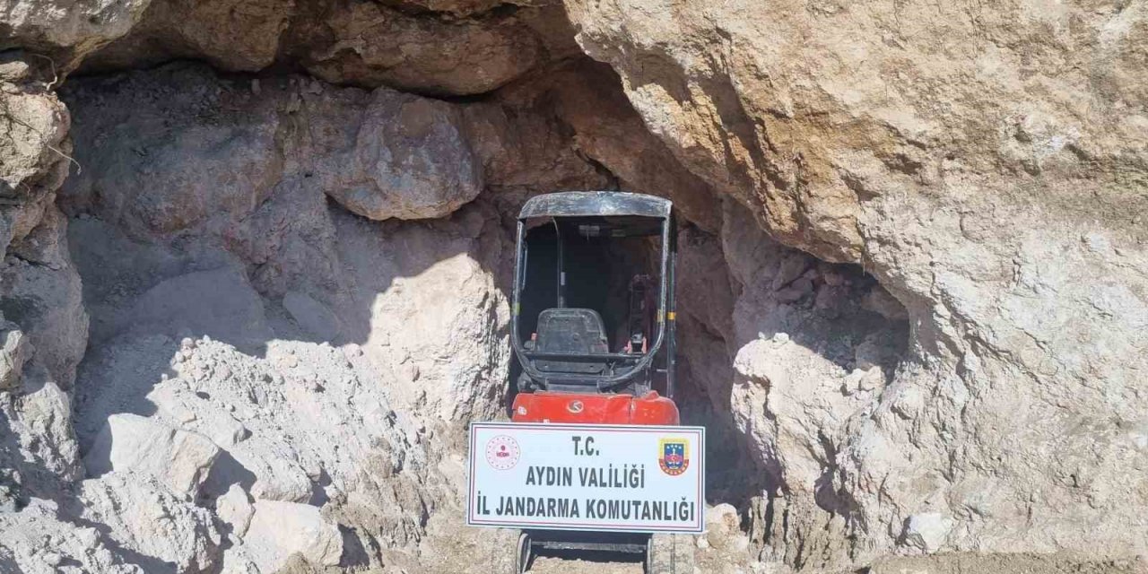 Didim’de kaçak kazı operasyonu: 5 gözaltı