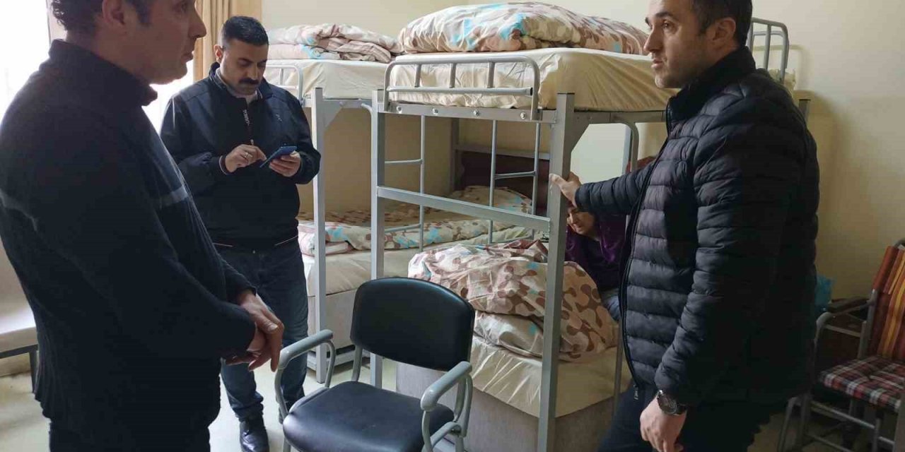 Aydın Aile ve Sosyal Hizmetler İl Müdürlüğü depremzedelere psikososyal destek sağlıyor