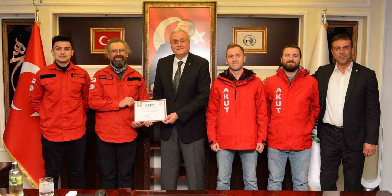 Başkan Bakkalcıoğlu “Sizlerle gurur duyuyoruz, iyi ki varsınız”