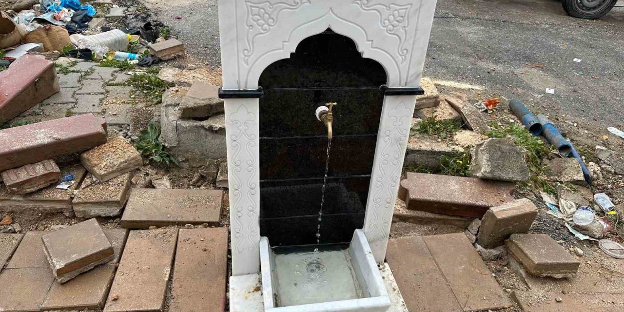 Konya Büyükşehir Hatay’a sokak çeşmeleri yapıyor