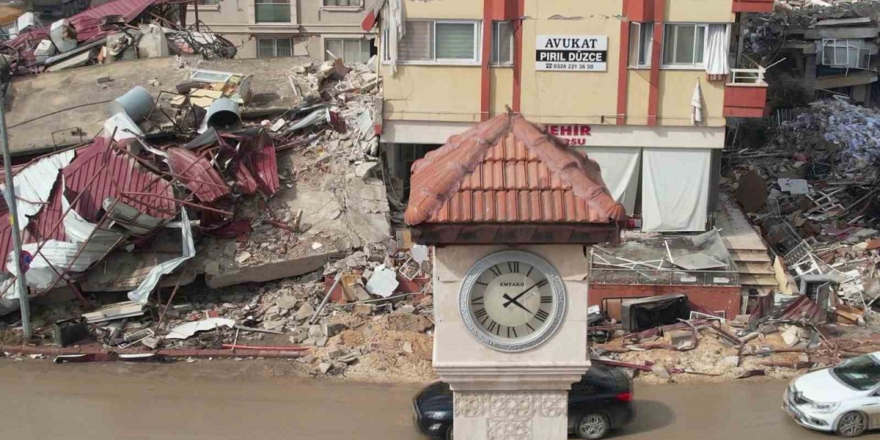 Hatay’da zamanı durduran deprem