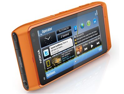 Nokia N8 savaşıyor