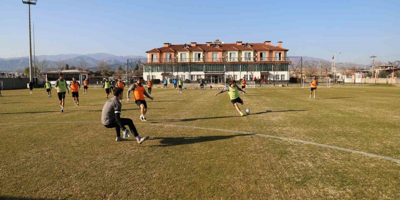 Nazilli Belediyespor’da hazırlıklar devam ediyor