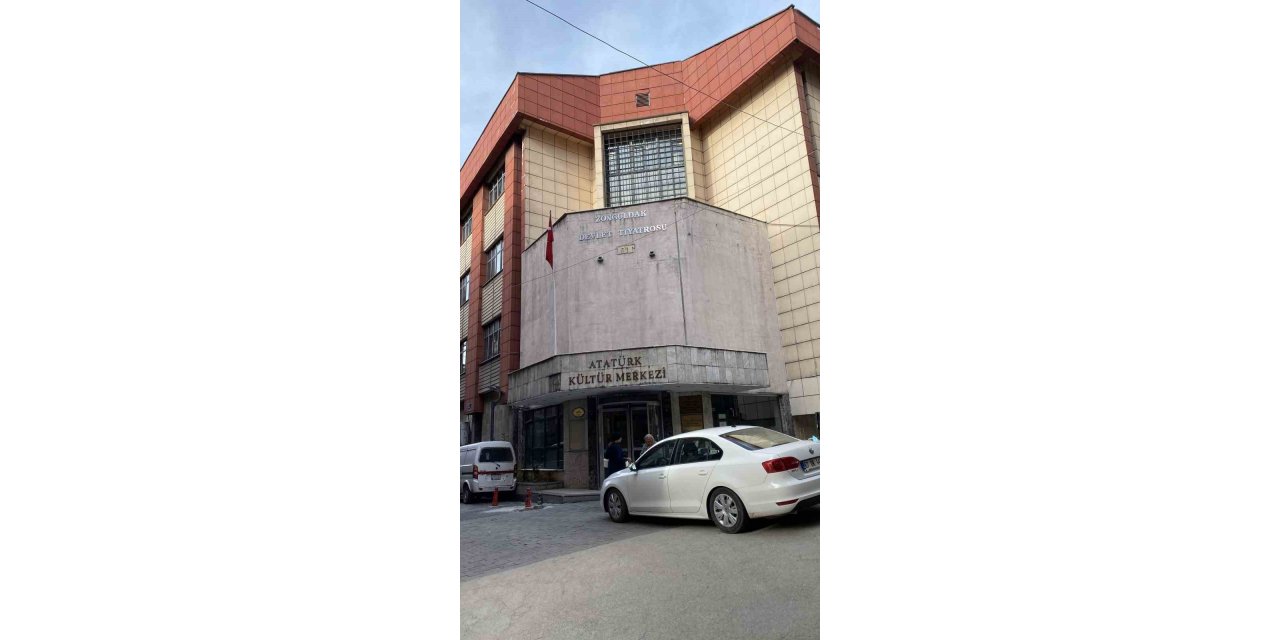 AKM’ye boşaltma kararı