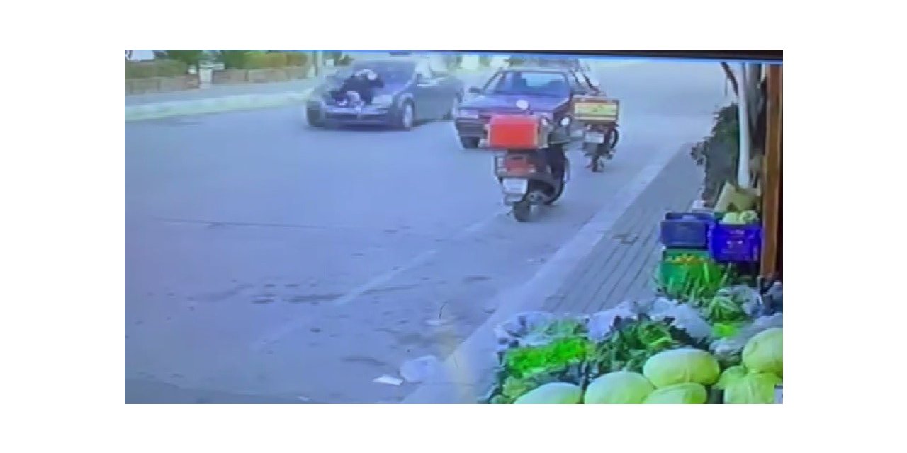 Aracın kaputunda kilometrelerce sürüklendi