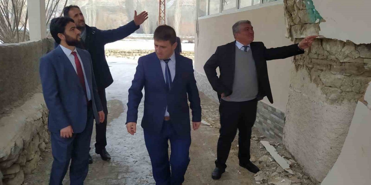 Hasar gören camilerde inceleme başlatıldı