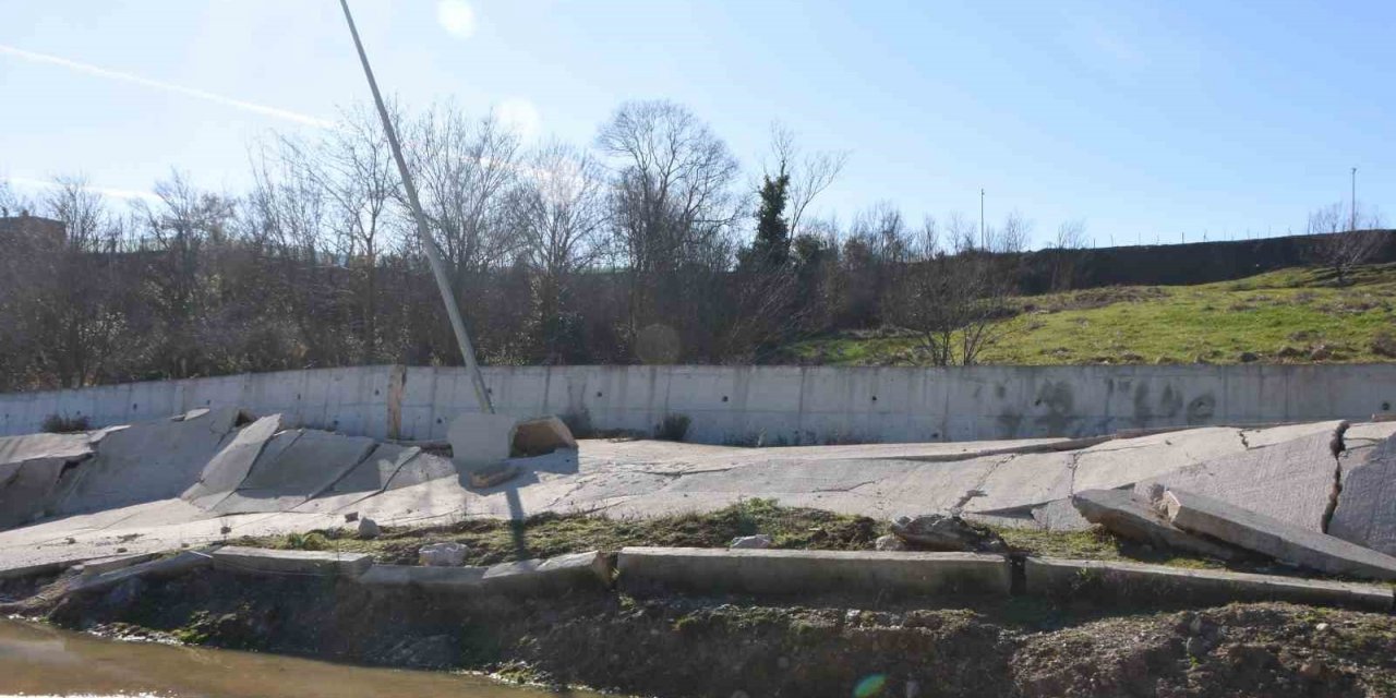 Sinoplu balıkçılar, barınaktaki heyelana çözüm istiyor