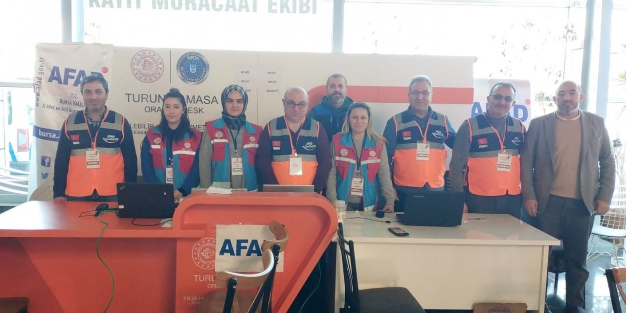 Gönüllü öğretmenler gönüllere dokundu