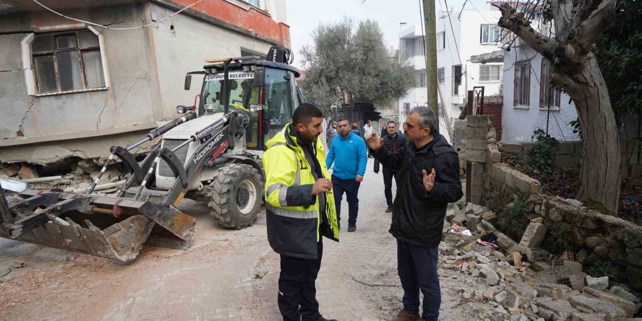 Başkan Çiftçi: "Defne’de hayatı normale döndürmek için çalışıyoruz"