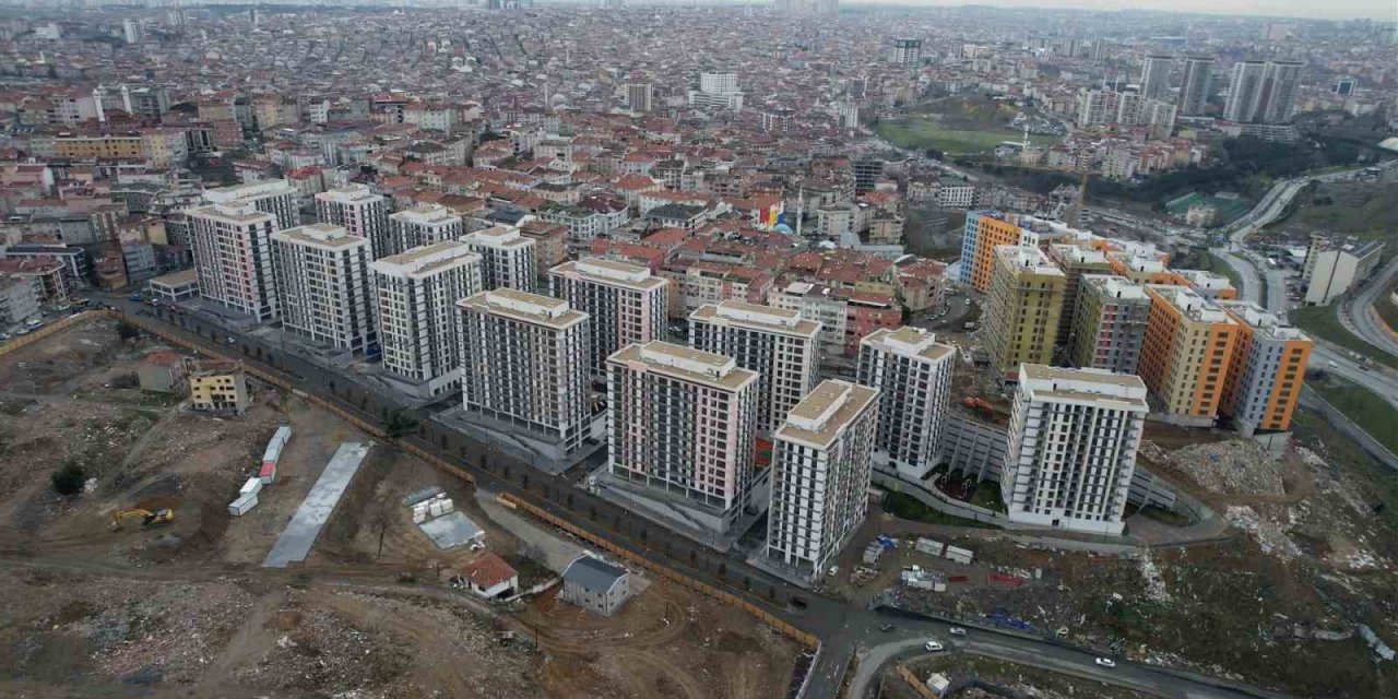 Kentsel dönüşümde 813 konutun daha anahtar teslimi yapıldı