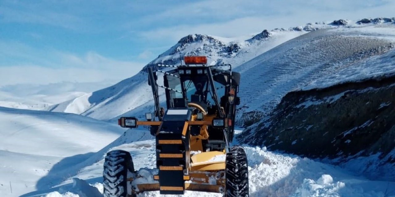 Kars’ta 17 köy yolu ulaşıma kapalı bulunuyor
