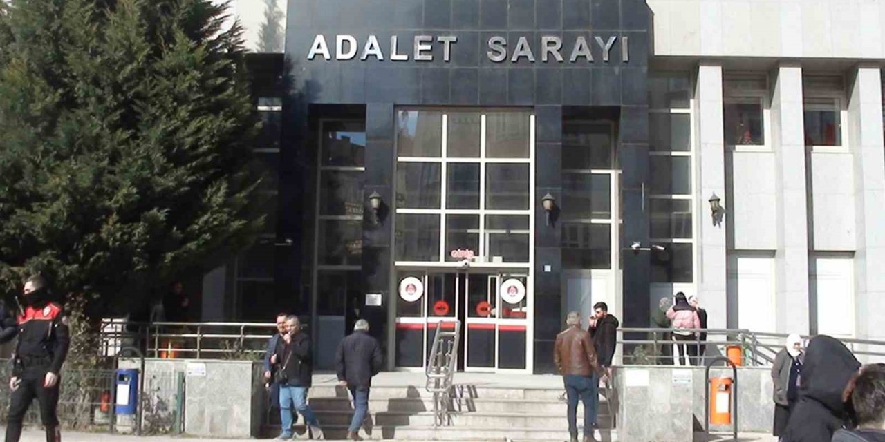 Cinayet şüphelileri adliyeye sevk edildi