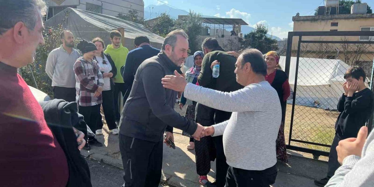 “Yalova Belediyesi depremin yaralarının sarılması için çalışacak”