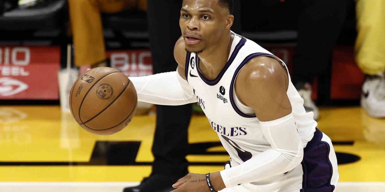 Los Angeles Clippers, Westbrook’u kadrosuna kattı