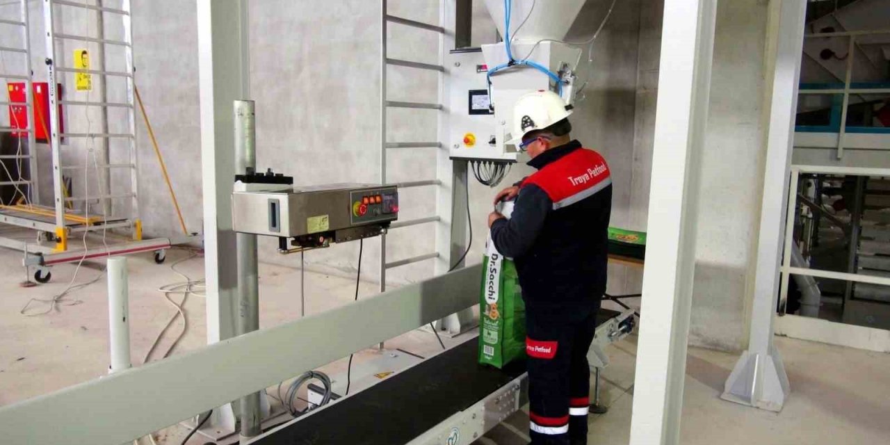 EGİOSB’den deprem bölgesine mama yardımı