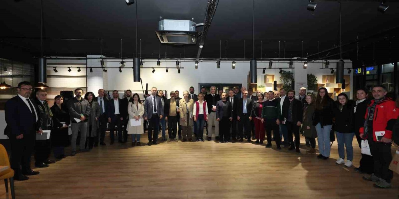 İzmit Belediyesi muhtemel depremlere hazırlanıyor