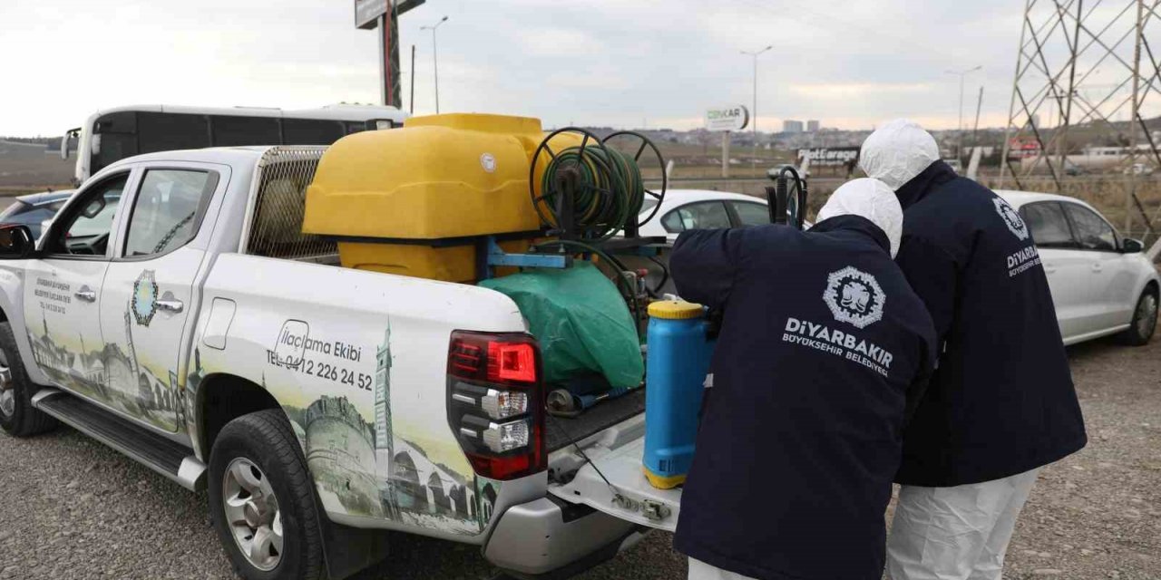 Diyarbakır’da çadır kent dezenfekte edildi
