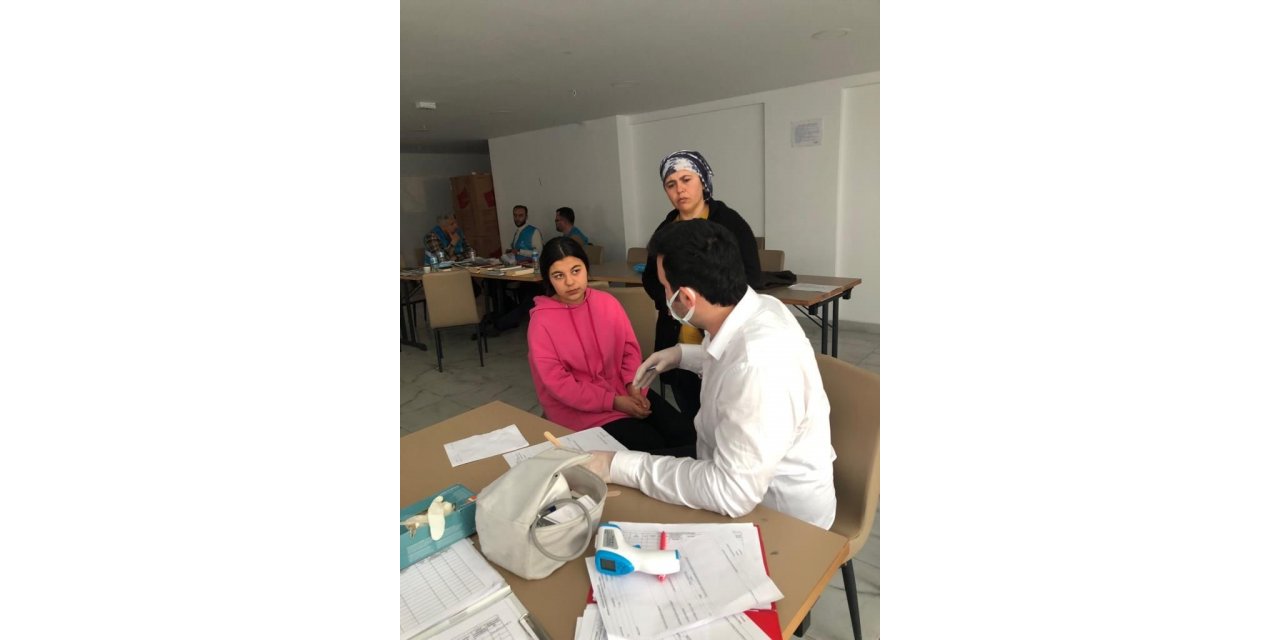 Gazipaşa’da depremzedelere yerinde sağlık hizmeti