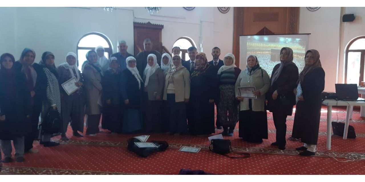 Köyceğiz’de umre semineri düzenlendi