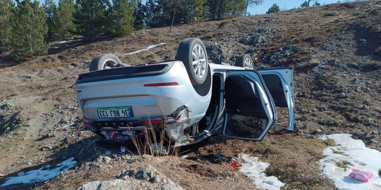Bilecik’te şarampole yuvarlanan otomobilin sürücüsü yaralandı