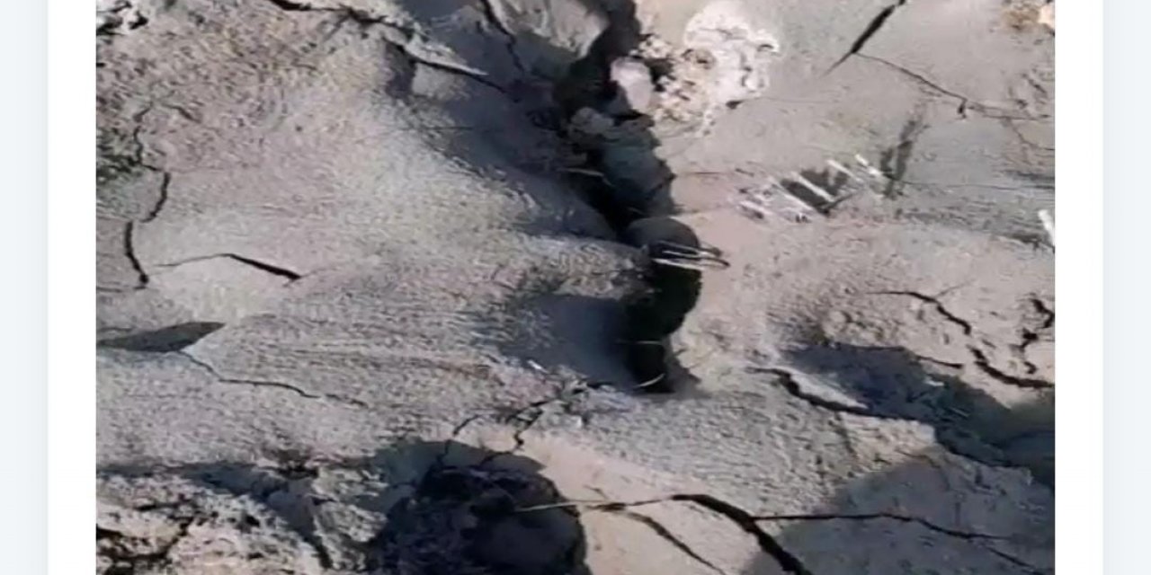Elazığ’ı tedirgin eden görüntü: Zemin sıvılaşması Palu’da da görüldü