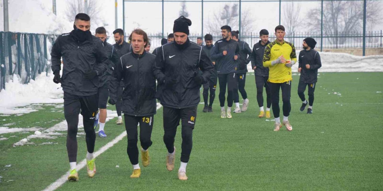 Muşspor ertelenen maçın hazırlıklarına başladı