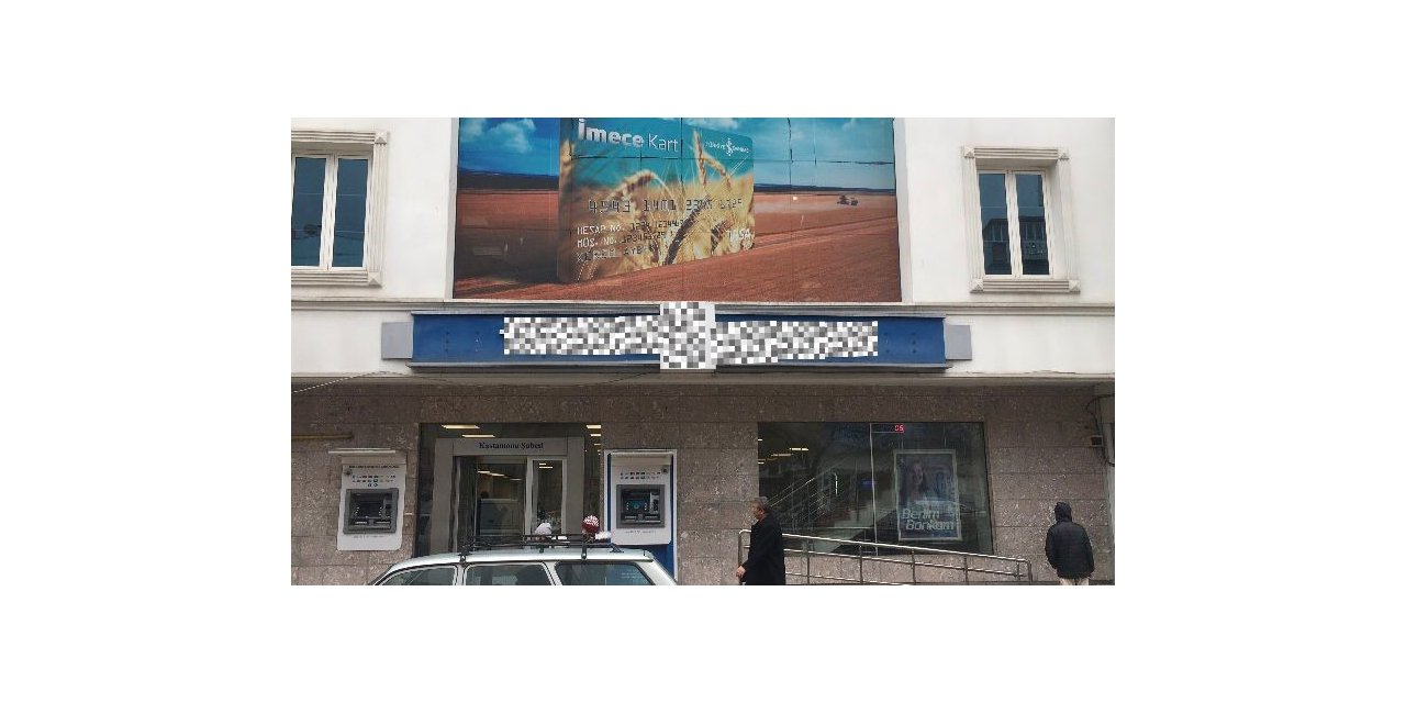 Kredi kartının limiti doldu, bankaya gittiğinde dolandırıldığını öğrendi