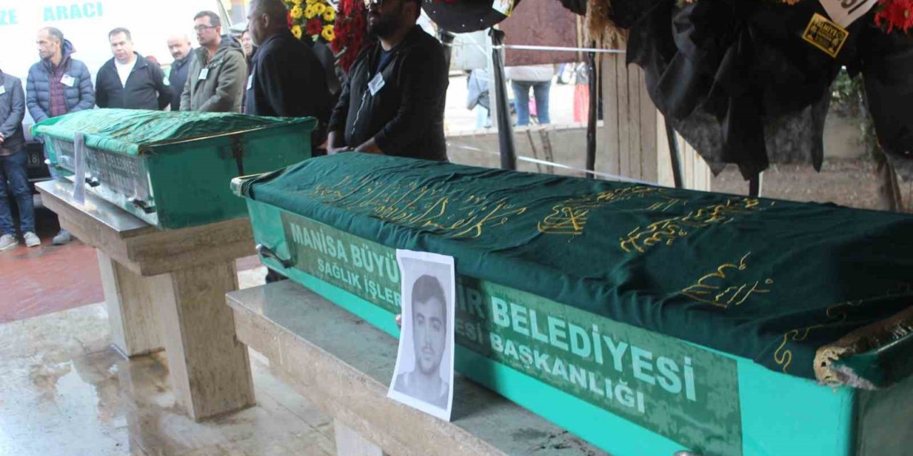 Sondaj kuyusunda hayatını kaybeden oğlu ve torunu için anasınıfı yaptırıyor