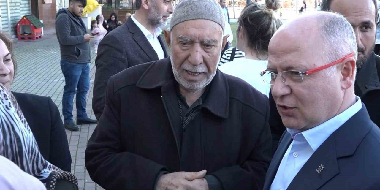 Depremzede Eyüp Ünler: “78 yaşındayım.20 deprem gördüm. Ama bu hiçbirine benzemiyordu”