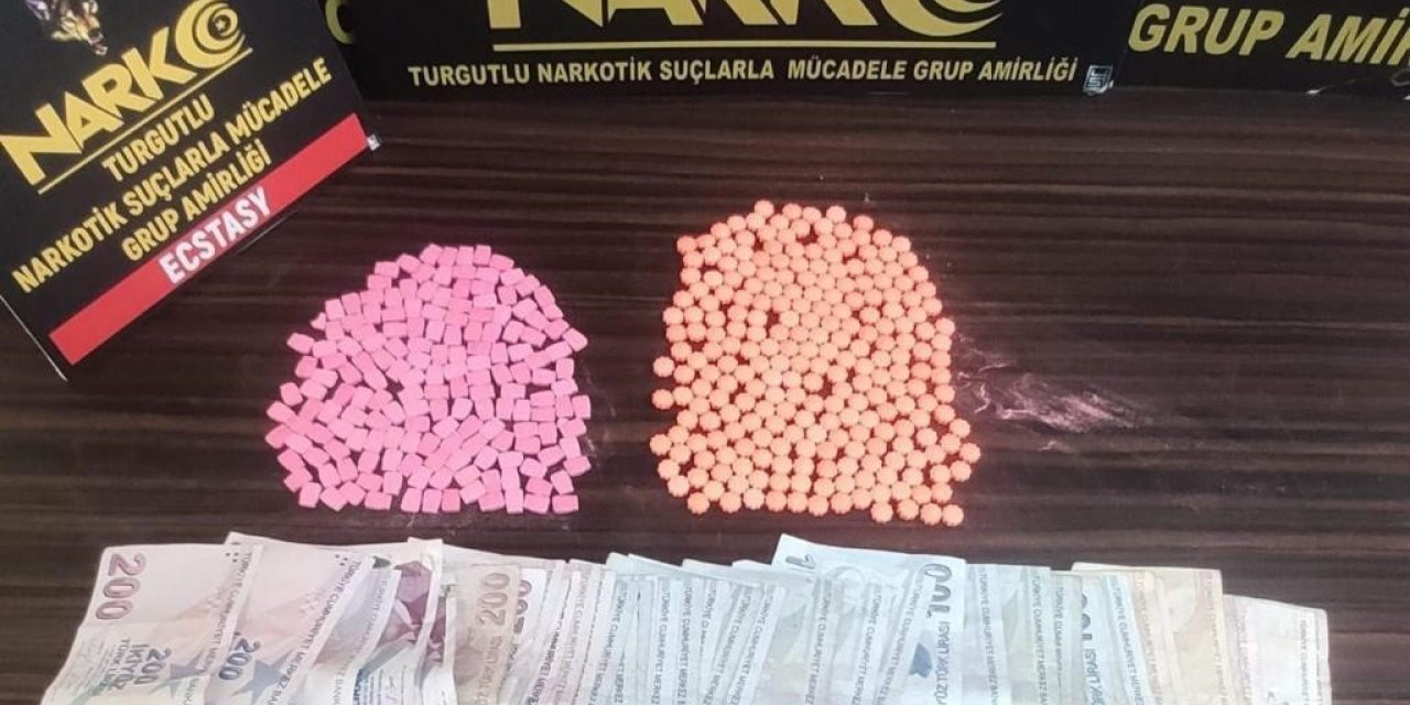Turgutlu’da bir eve uyuşturucu baskını: 1 tutuklama