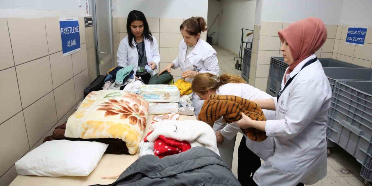 Küçükçekmece Belediyesinden deprem seferberliği: Bölgeye yardımlar sürüyor