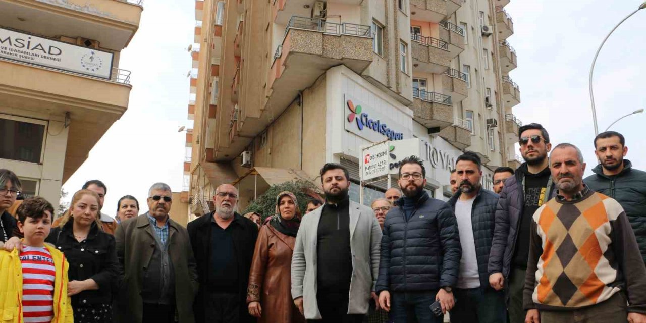 Diyarbakır’da vatandaş, binasındaki eşyanın tahliyesini istiyor