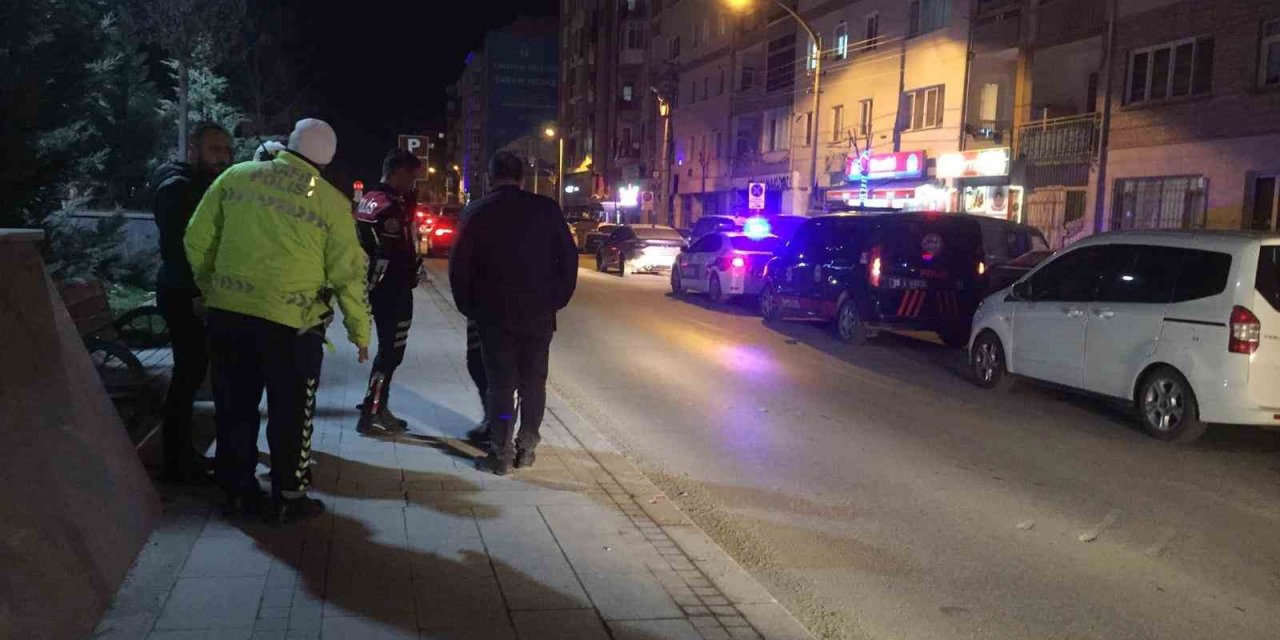 Polisi alarma geçiren şüpheli çanta boş çıktı